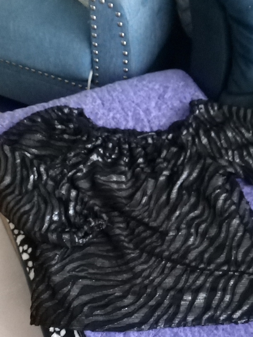 Off The Shoulder Blouse .Great For Holidays.